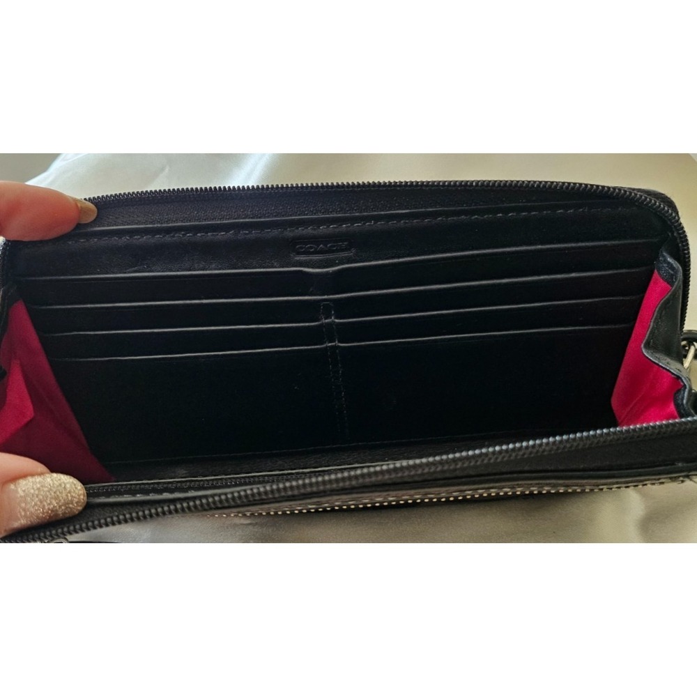 Coach Black Signature Canvas and Patent Leather Wristlet Wallet - Picture 11 of 16